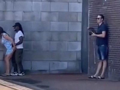 Il se passe des choses bizarres sous ce pont