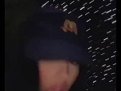 Baisée la serveuse du McDo