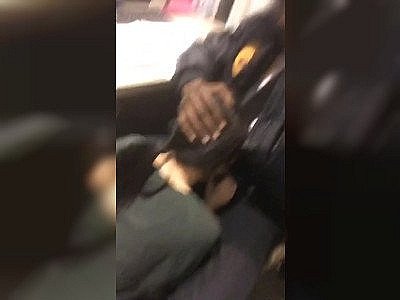 Elle suce le vigil du lycée