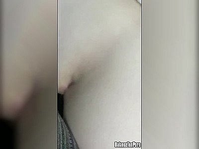 Baisée par une queue black en forêt